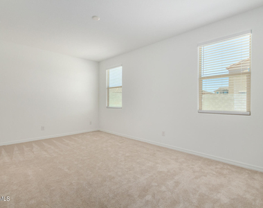 17318 W Surrey Drive - Photo Thumbnail 19