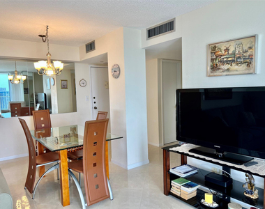 111 Briny Avenue - Photo Thumbnail 9