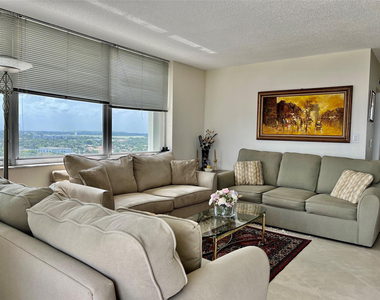111 Briny Avenue - Photo Thumbnail 5