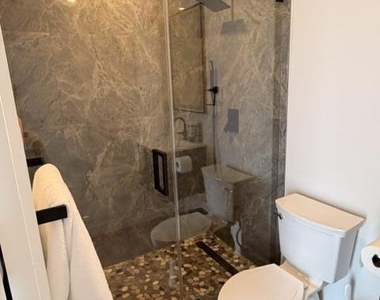 1025 Nw 148th Street - Photo Thumbnail 4