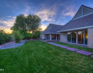 1523 W Vista Avenue - Photo Thumbnail 21