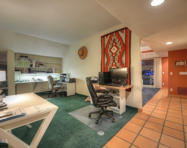 1523 W Vista Avenue - Photo Thumbnail 14