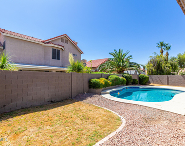 8495 S Maple Avenue - Photo Thumbnail 27