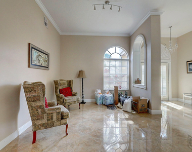 10207 Allamanda Boulevard - Photo Thumbnail 11