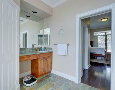 10207 Allamanda Boulevard - Photo Thumbnail 28