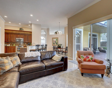 10207 Allamanda Boulevard - Photo Thumbnail 19