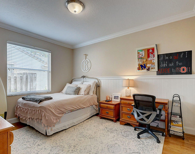 10207 Allamanda Boulevard - Photo Thumbnail 31