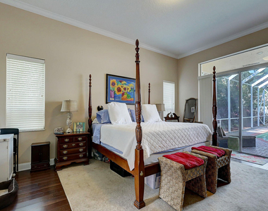 10207 Allamanda Boulevard - Photo Thumbnail 23