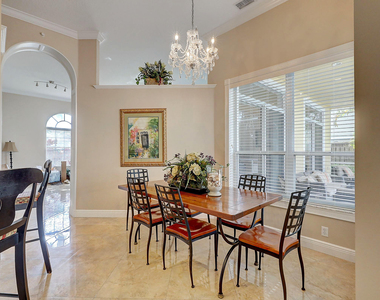 10207 Allamanda Boulevard - Photo Thumbnail 20