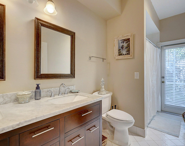 10207 Allamanda Boulevard - Photo Thumbnail 36