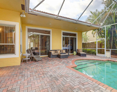 10207 Allamanda Boulevard - Photo Thumbnail 41