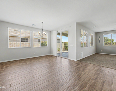 3413 N Loma Vista - Photo Thumbnail 5