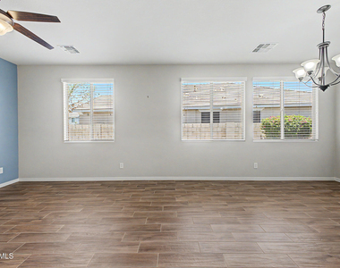 3413 N Loma Vista - Photo Thumbnail 6