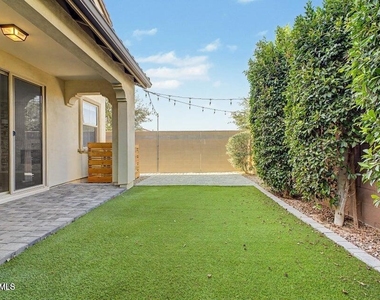 1941 S Wallrade Lane - Photo Thumbnail 33
