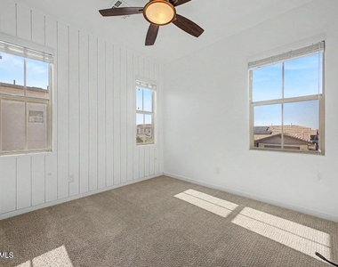 1941 S Wallrade Lane - Photo Thumbnail 20