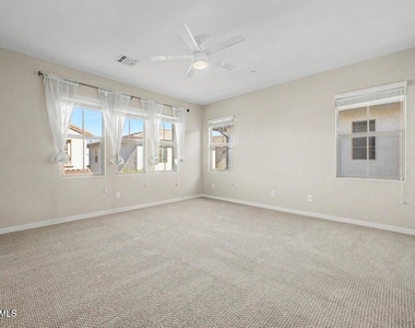 1941 S Wallrade Lane - Photo Thumbnail 15