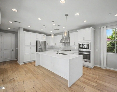 1941 S Wallrade Lane - Photo Thumbnail 9