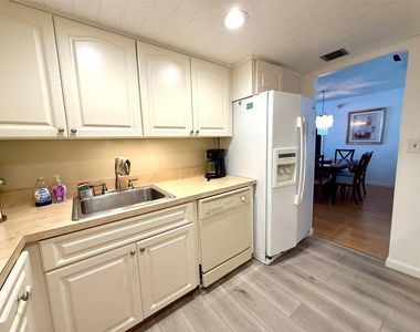 101 Briny Avenue - Photo Thumbnail 9