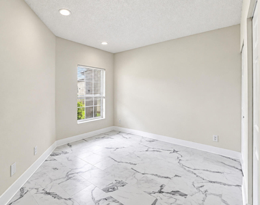 9676 Cherry Blossom Court - Photo Thumbnail 10