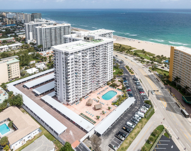 405 N Ocean Boulevard - Photo Thumbnail 2
