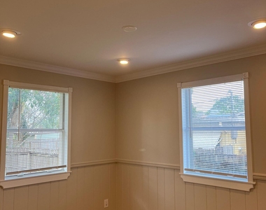 511 W Palm Street - Photo Thumbnail 6