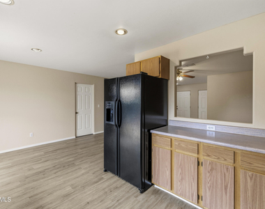 7131 E Thrush Lane - Photo Thumbnail 9