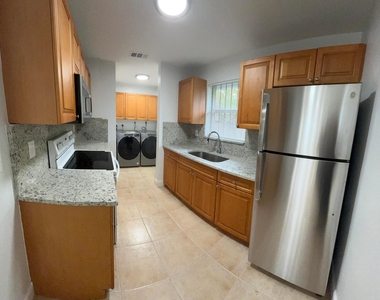 522 46th Street - Photo Thumbnail 16
