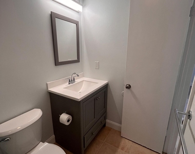 522 46th Street - Photo Thumbnail 8