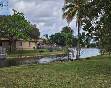 197 Nw 113th Way - Photo Thumbnail 35