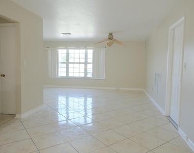 980 Woodland Avenue - Photo Thumbnail 16