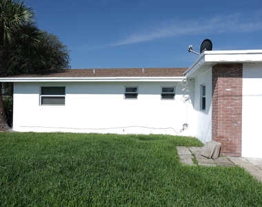 980 Woodland Avenue - Photo Thumbnail 20