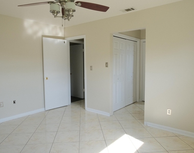 980 Woodland Avenue - Photo Thumbnail 7