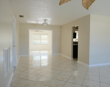 980 Woodland Avenue - Photo Thumbnail 15