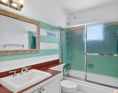 2111 Ne 1st Court - Photo Thumbnail 27
