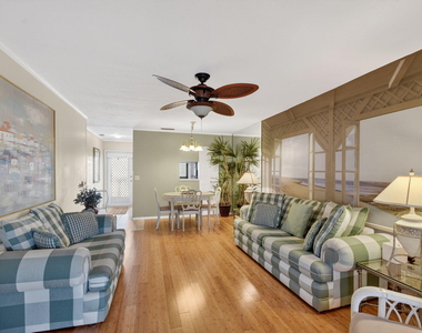 2111 Ne 1st Court - Photo Thumbnail 16