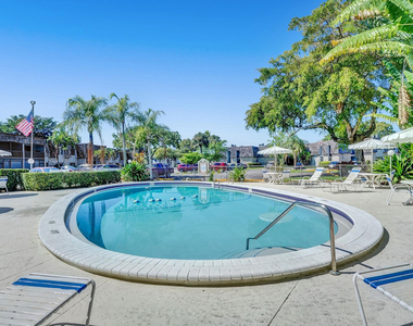3125 Oakland Shores Drive - Photo Thumbnail 5