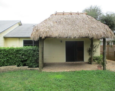 9077 E Highland Pines Drive - Photo Thumbnail 27