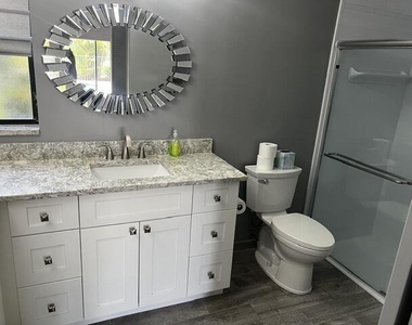 6063 Sunberry Circle - Photo Thumbnail 10