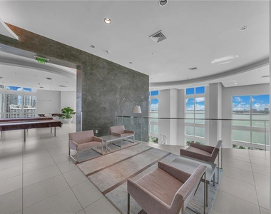 1900 N Bayshore Drive - Photo Thumbnail 14
