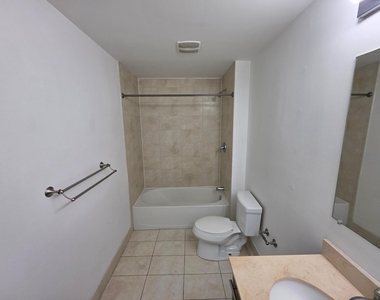 1900 N Bayshore Drive - Photo Thumbnail 37