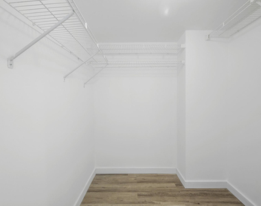 3300 Ne 192nd Street - Photo Thumbnail 6