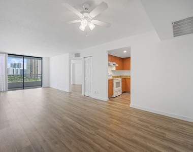 3300 Ne 192nd Street - Photo Thumbnail 18