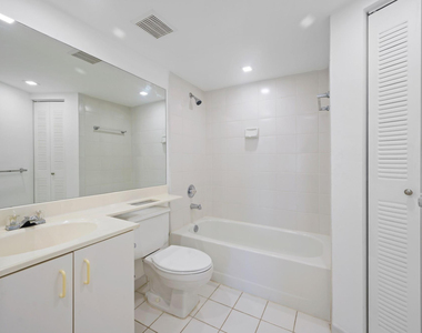 3300 Ne 192nd Street - Photo Thumbnail 9