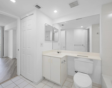 3300 Ne 192nd Street - Photo Thumbnail 8