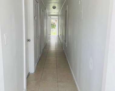 706 7th Street - Photo Thumbnail 1