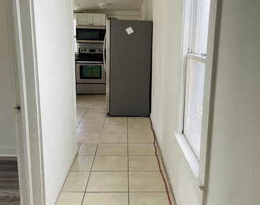 706 7th Street - Photo Thumbnail 9