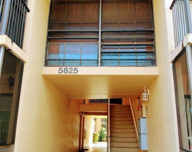 5825 Washington Street - Photo Thumbnail 14