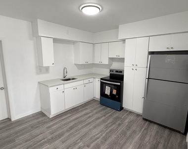 1063 Nw 108th Terrace - Photo Thumbnail 6