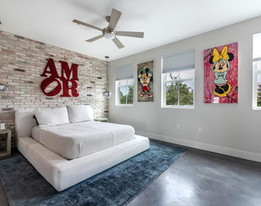 636 Fern Street - Photo Thumbnail 15