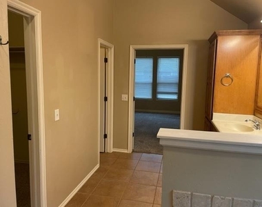 401 Durkee Road - Photo Thumbnail 24